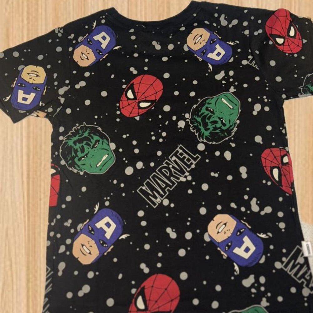 Marvel Heroes Black Galaxy Tee – Super Faces Edition - Picture 3 of 4
